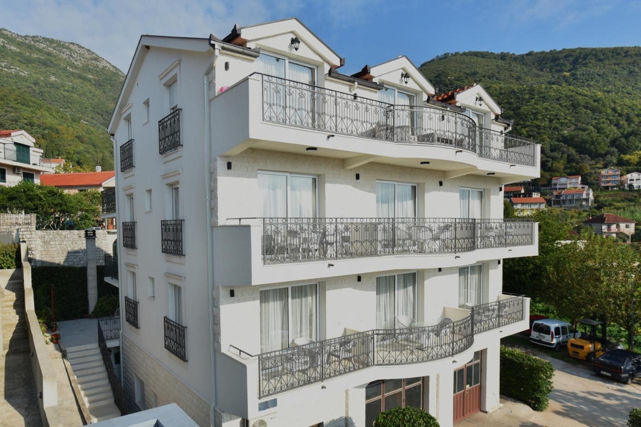 Apartment Julia Baosic